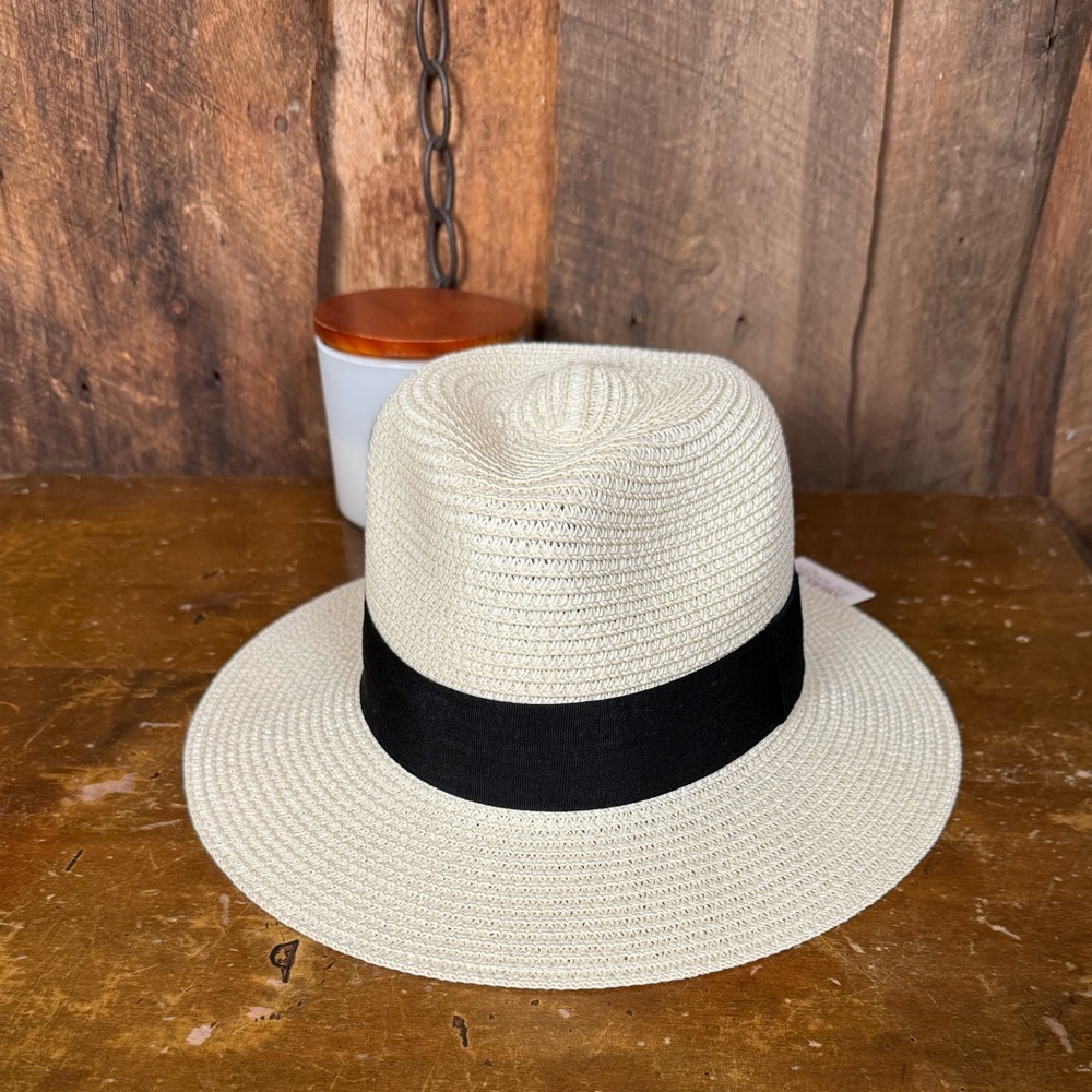 American Hat Makers Sunday Straw Fedora with Black Band - NWT